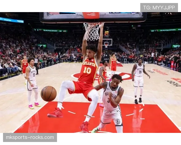 特雷·杨挡拆提升进攻效率显著 超越同场控卫水平